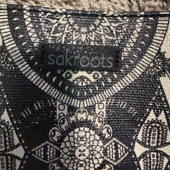 Sakroots wanderlust Artist Circle Zip Tote NWOT - Picture 6 of 7